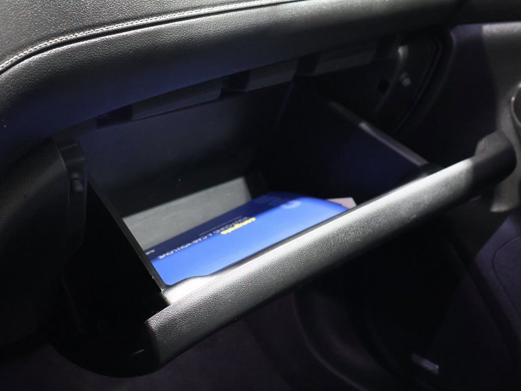 Used 2020 GMC Acadia SLT image 32