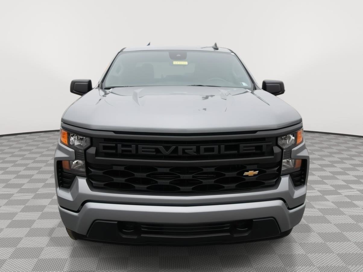Used 2026 Chevrolet Silverado 1500 Custom image 9