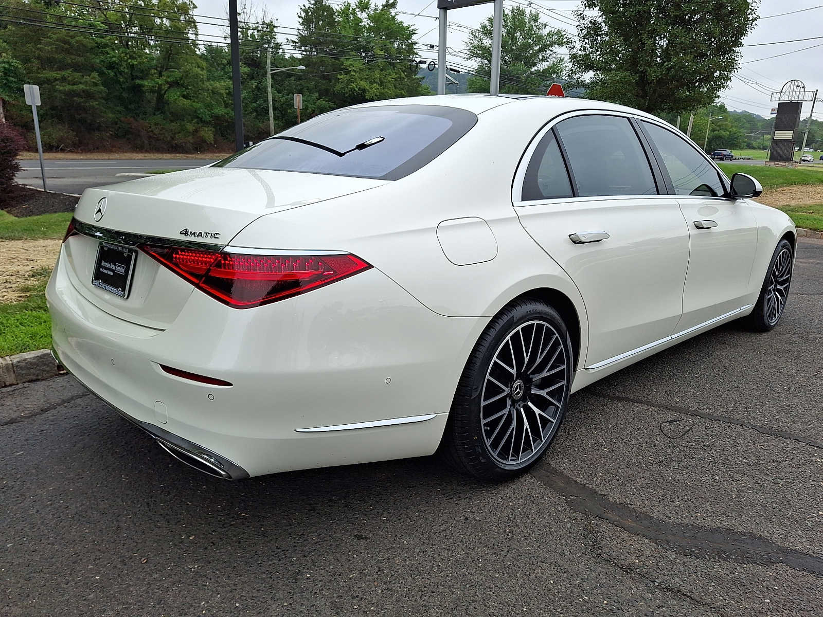 Certified 2022 Mercedes-Benz S 500 4MATIC image 6