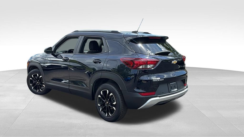 Used 2021 Chevrolet TrailBlazer LT w/ Convenience Package FWD image 5