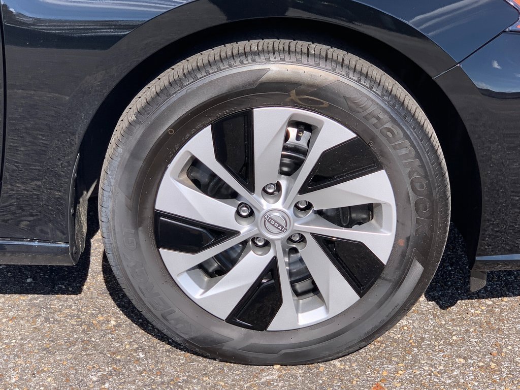 New 2025 Nissan Altima 2.5 S image 6