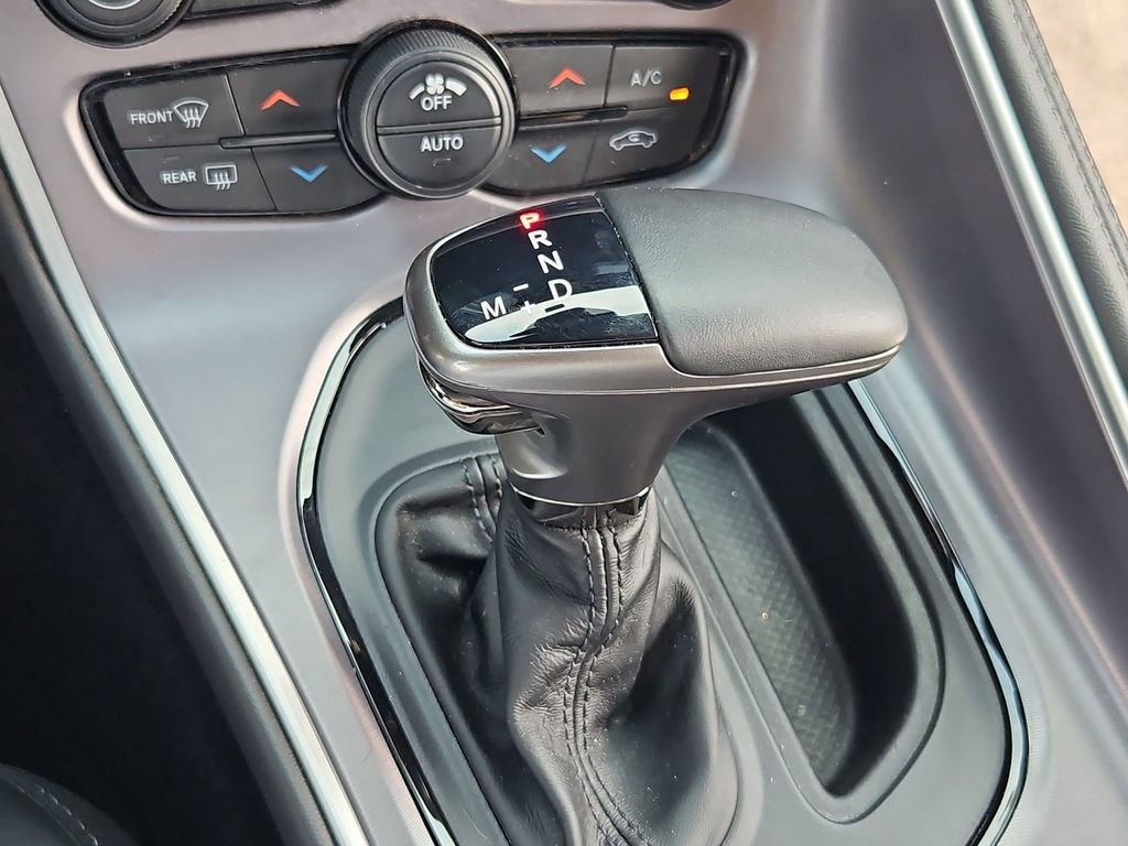 Used 2019 Dodge Challenger SXT w/ Plus Package RWD image 27