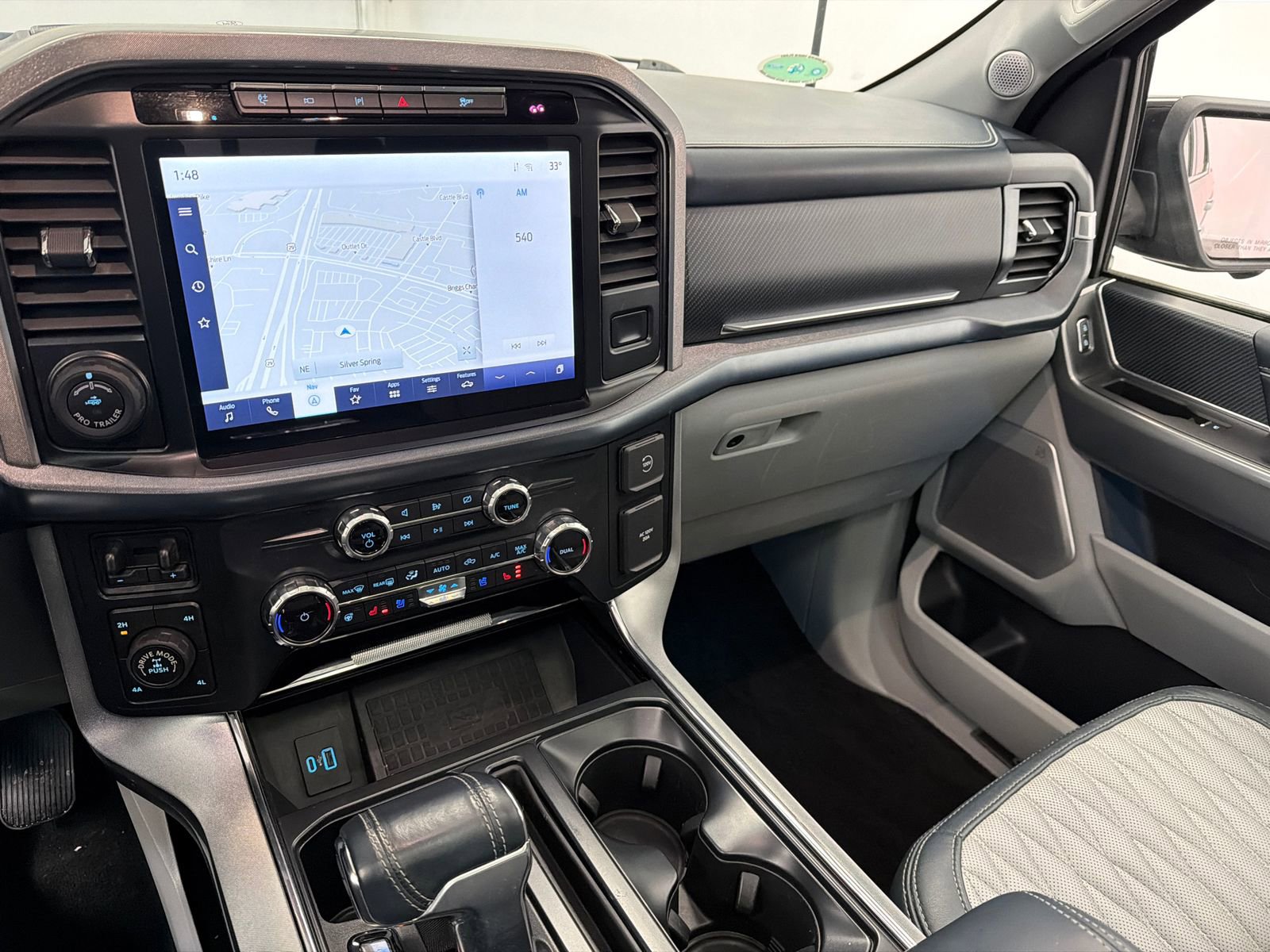 Used 2022 Ford F150 Limited image 25