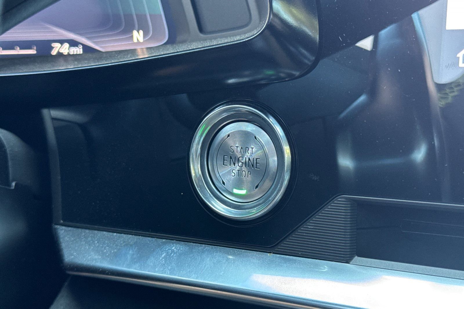 Used 2022 Chevrolet Corvette Stingray Premium Cpe w/ Z51 Performance Package image 33