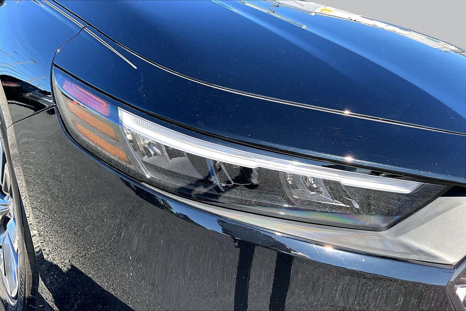 Used 2024 Honda Accord EX image 28