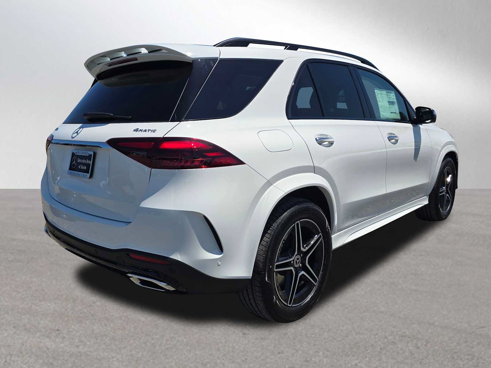 New 2026 Mercedes-Benz GLE 450e 4MATIC image 3