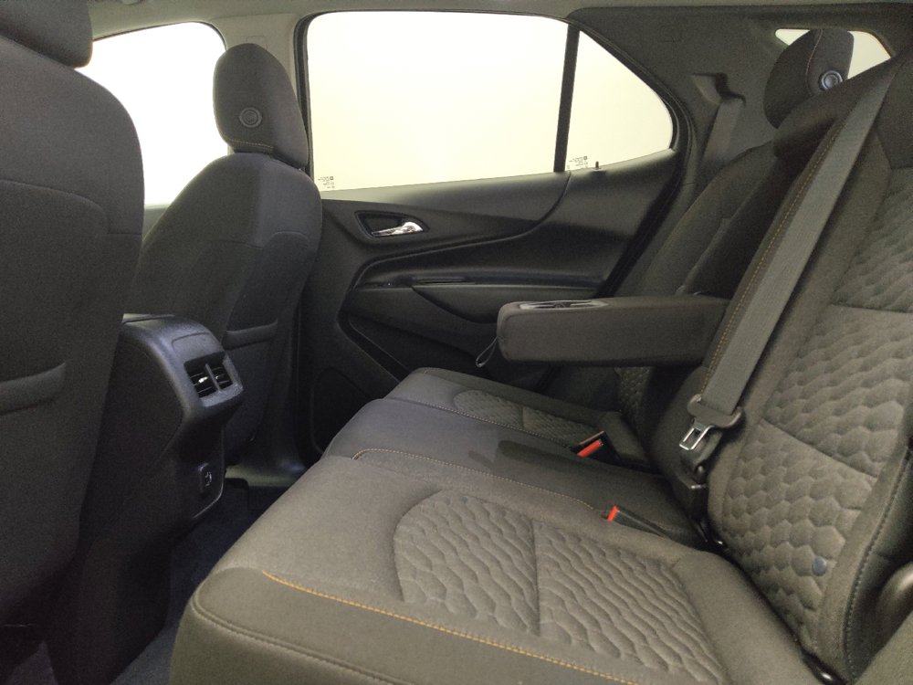Used 2019 Chevrolet Equinox LT FWD image 18