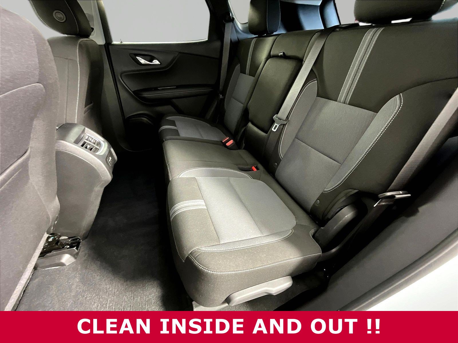 Used 2024 Chevrolet Blazer LT w/ Convenience Package FWD image 20