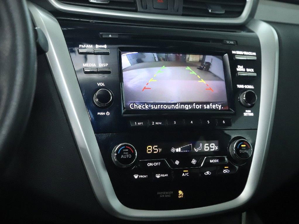 Used 2017 Nissan Murano S image 28