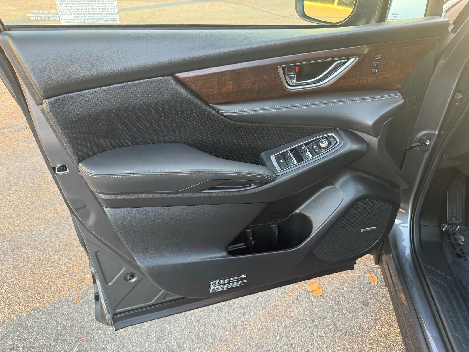 Used 2023 Subaru Ascent Touring image 21