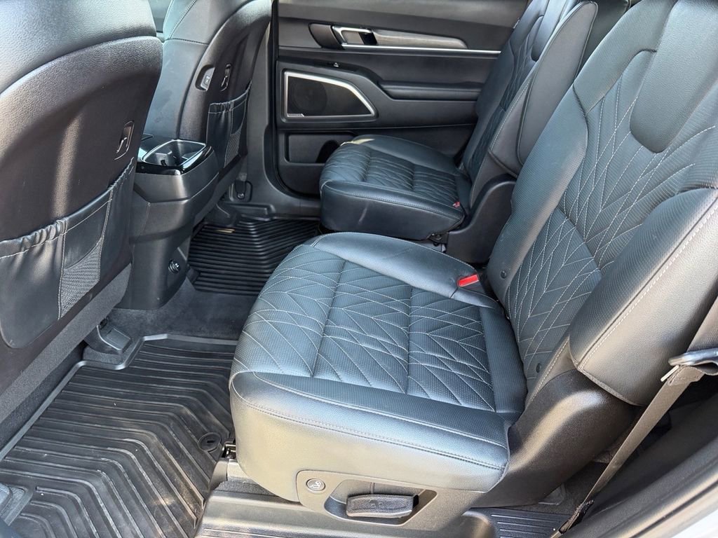 Used 2025 Kia Telluride EX X-Line image 12