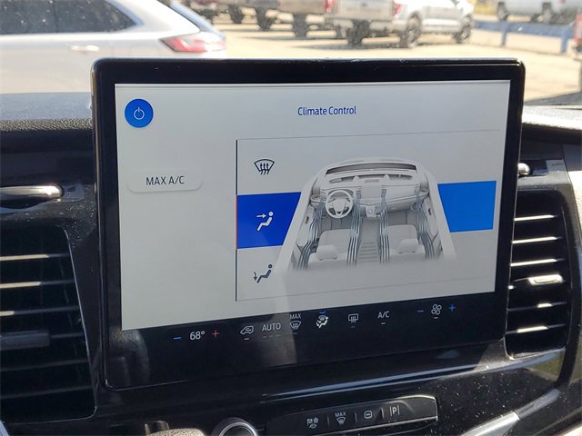 Used 2024 Ford Transit 350 XLT image 23