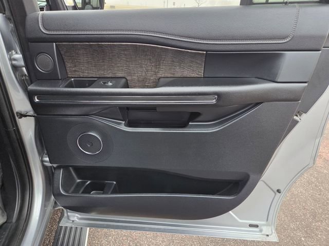 Used 2020 Ford Expedition Max Limited AWD/4WD image 46