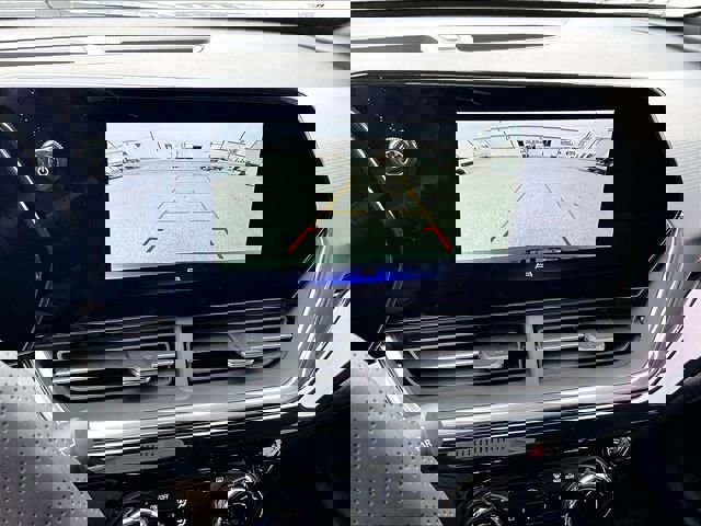 New 2026 Chevrolet Trax RS w/ Sunroof Package image 16