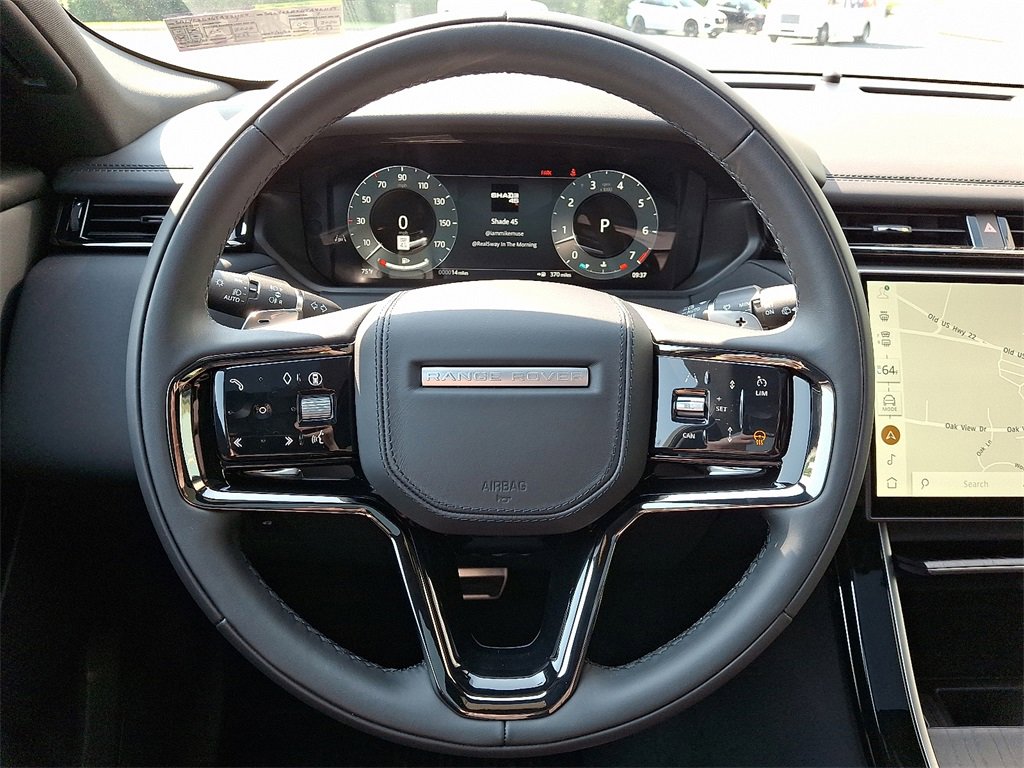 New 2026 Land Rover Range Rover Velar Dynamic SE image 17