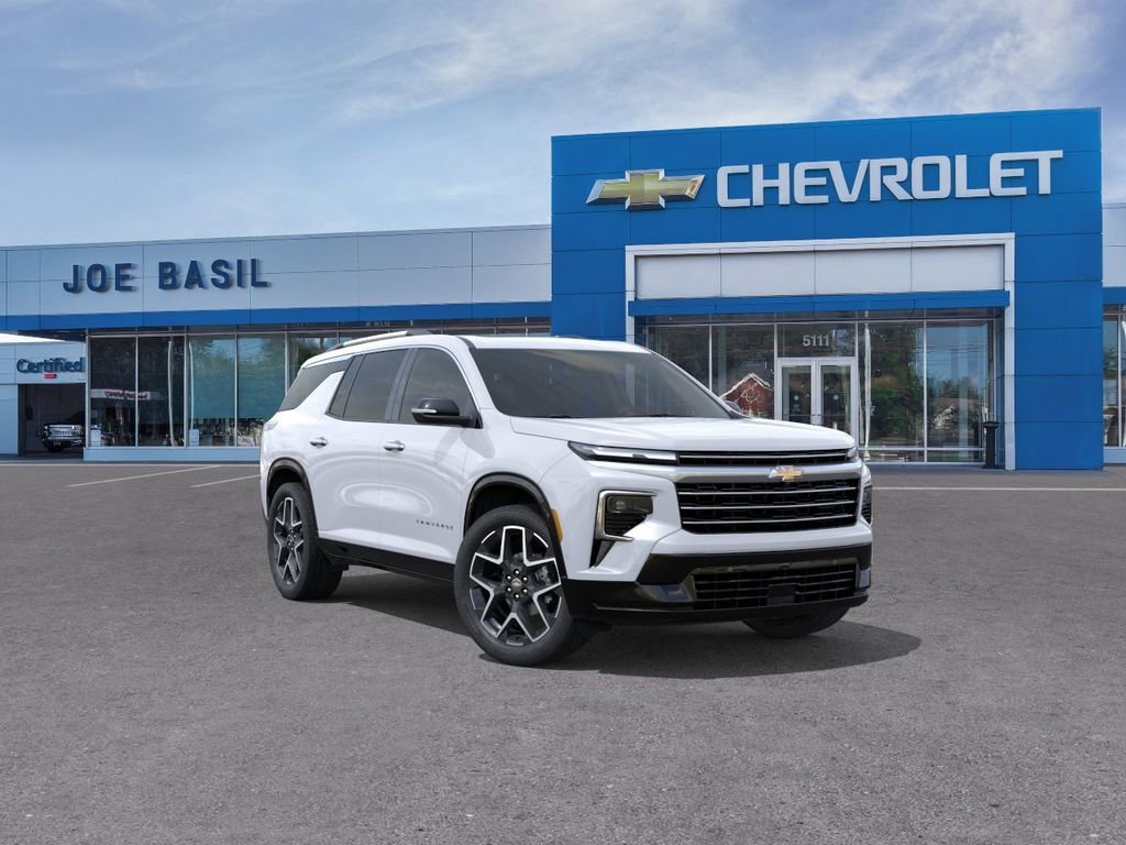 New 2026 Chevrolet Traverse High Country w/ LPO, Floor Liner Package AWD/4WD image 1