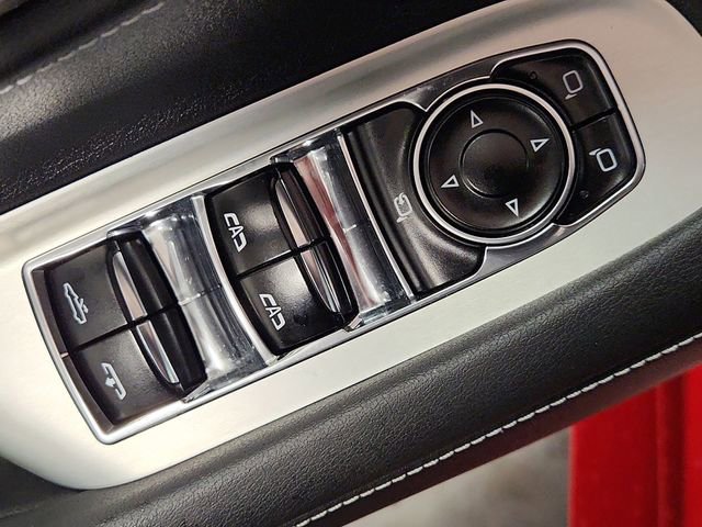 Used 2021 Chevrolet Corvette Stingray Preferred Conv w/ Z51 Performance Package RWD image 21