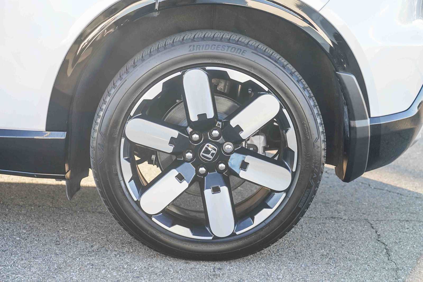 Certified 2024 Honda Prologue Elite image 11