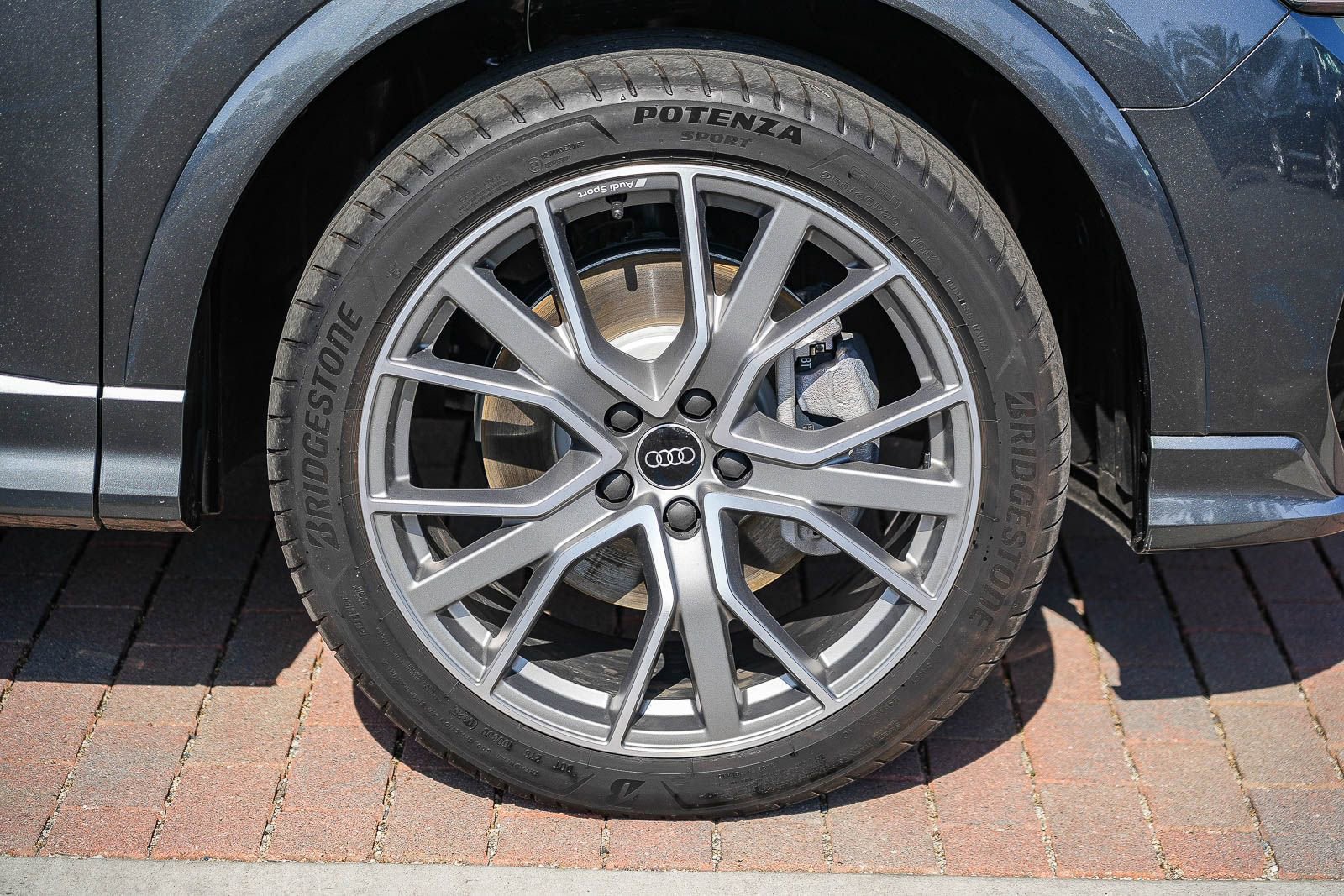 Certified 2025 Audi Q3 2.0T Premium Plus w/ Premium Plus Package AWD/4WD image 12