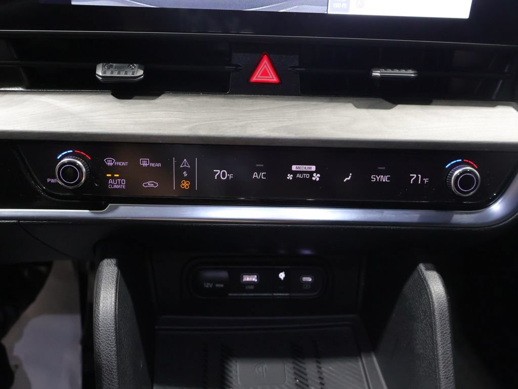 Used 2025 Kia Sportage X-Line w/ Premium Package AWD/4WD image 26