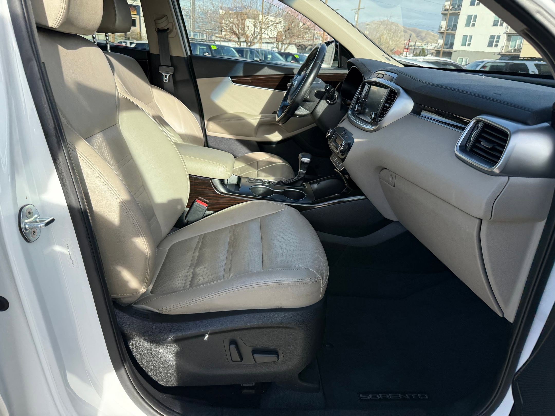 Used 2019 Kia Sorento EX w/ EX Touring Package image 30