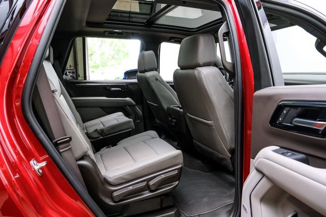Used 2026 Chevrolet Tahoe Z71 w/ Comfort Package AWD/4WD image 66