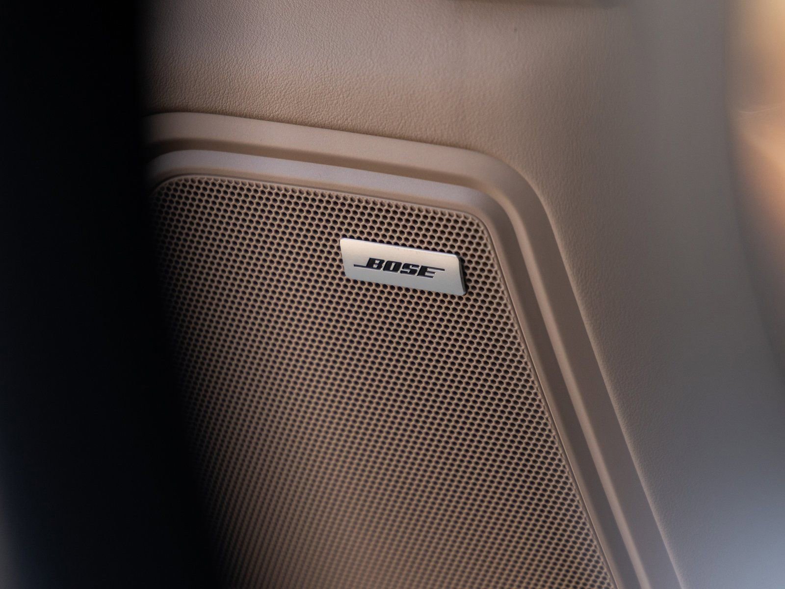 New 2026 Porsche Macan S image 23