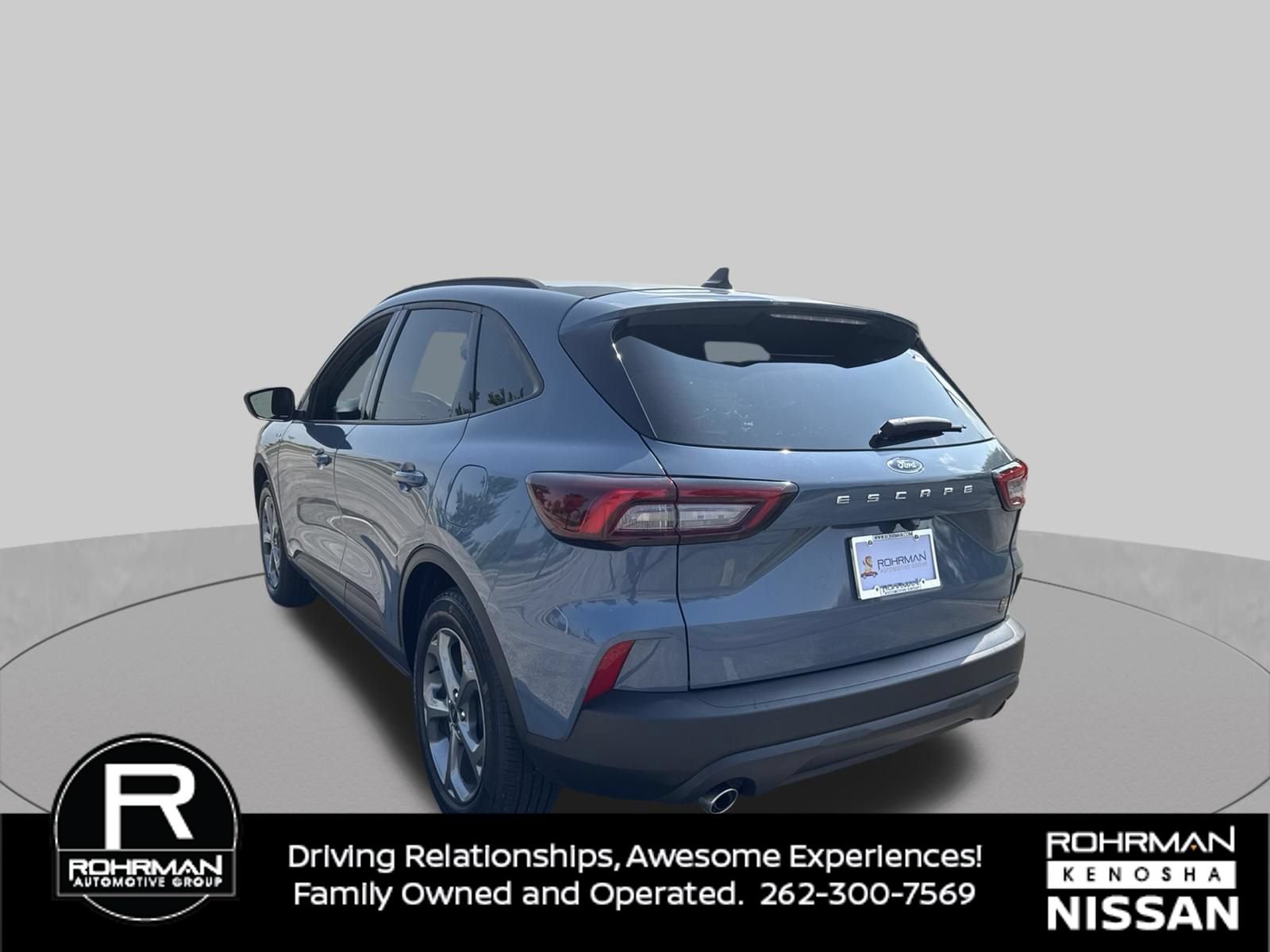 Used 2025 Ford Escape ST-Line FWD image 3