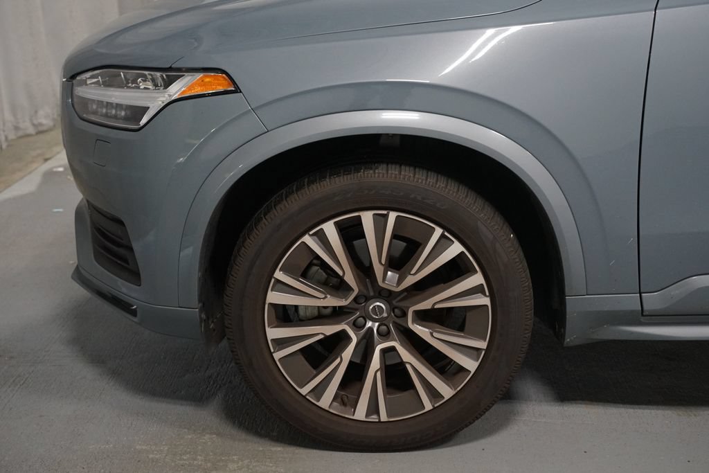 Used 2021 Volvo XC90 T5 Momentum w/ Protection Package Premier FWD image 5