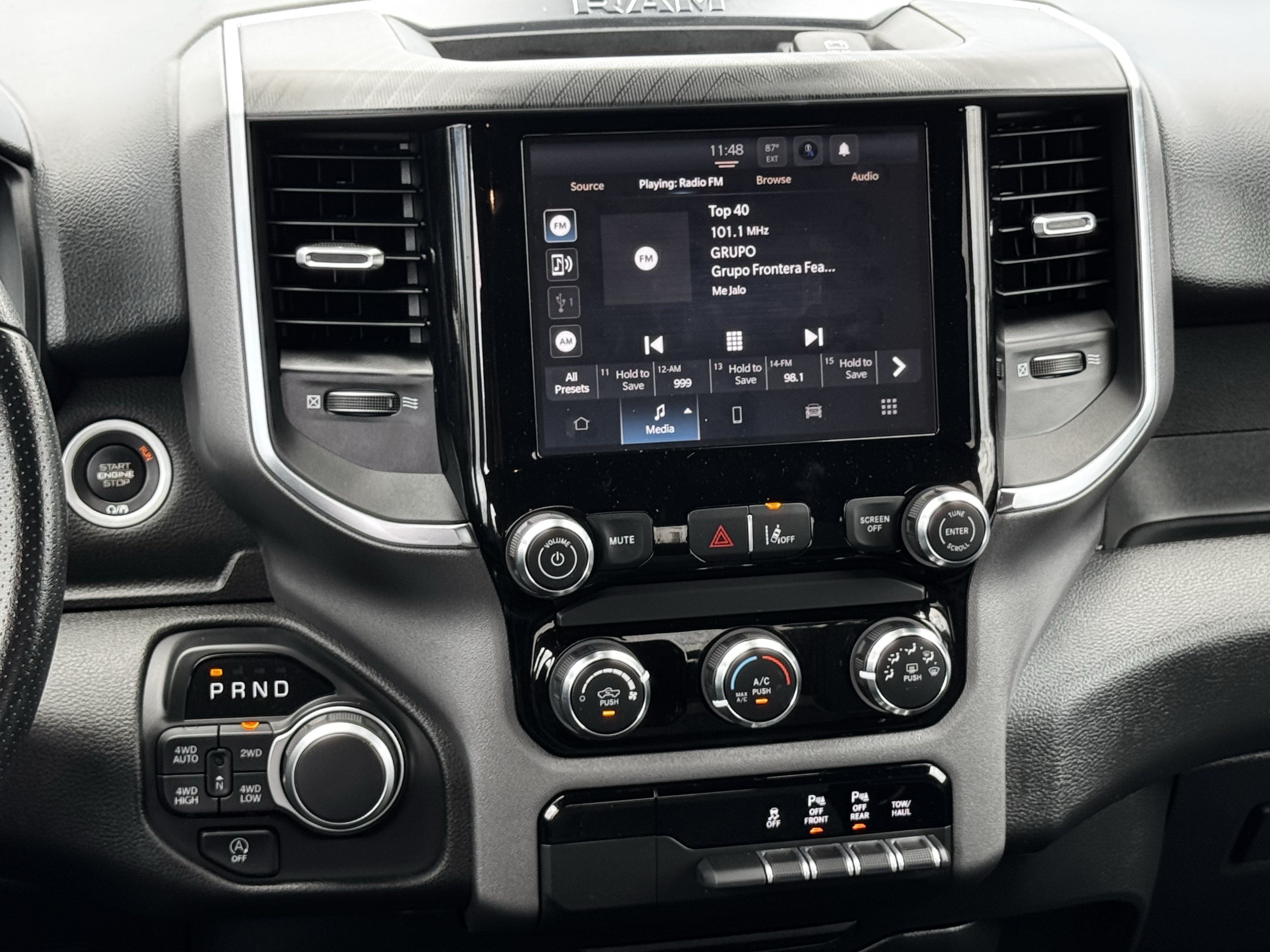 Used 2025 RAM 1500 Big Horn AWD/4WD image 17