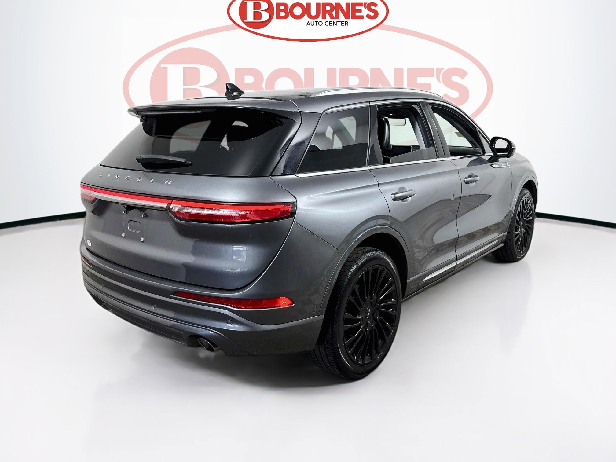 Used 2022 Lincoln Corsair Reserve w/ Equipment Group 201A AWD/4WD image 10