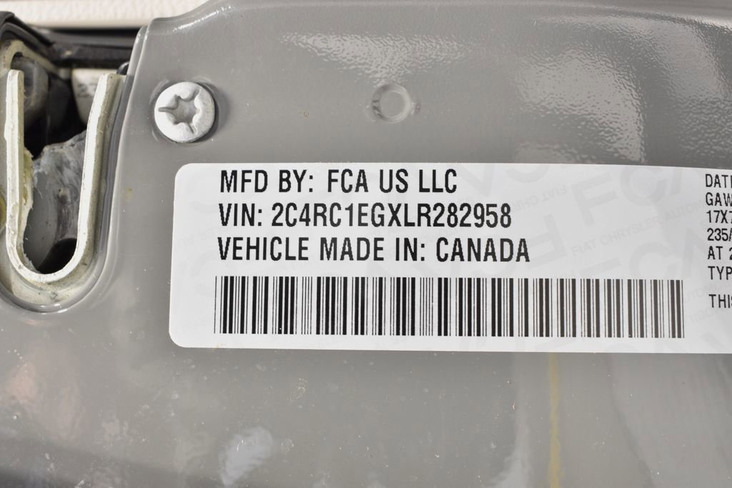 Used 2020 Chrysler Pacifica Touring-L Plus image 40