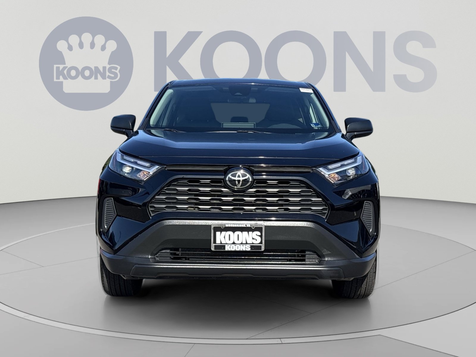 Used 2025 Toyota RAV4 LE AWD/4WD image 11