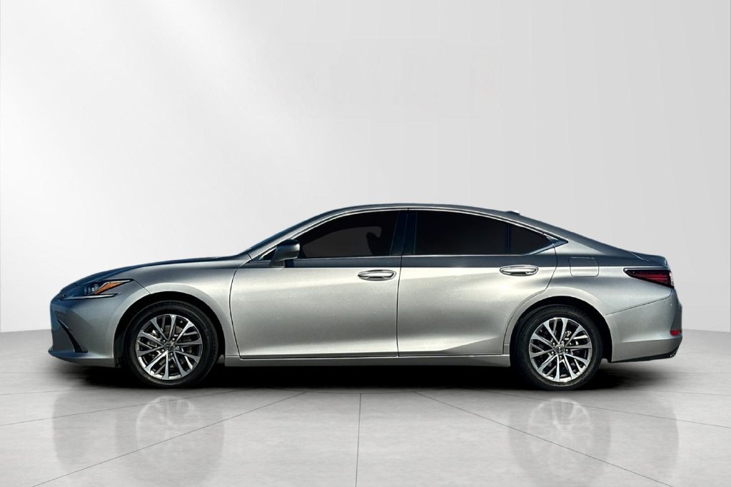 Used 2025 Lexus ES 350 w/ Accessory Package (Z1) FWD image 3