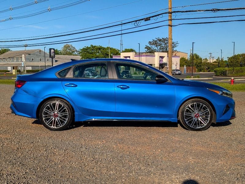 Used 2022 Kia Forte GT w/ GT2 Package FWD image 4