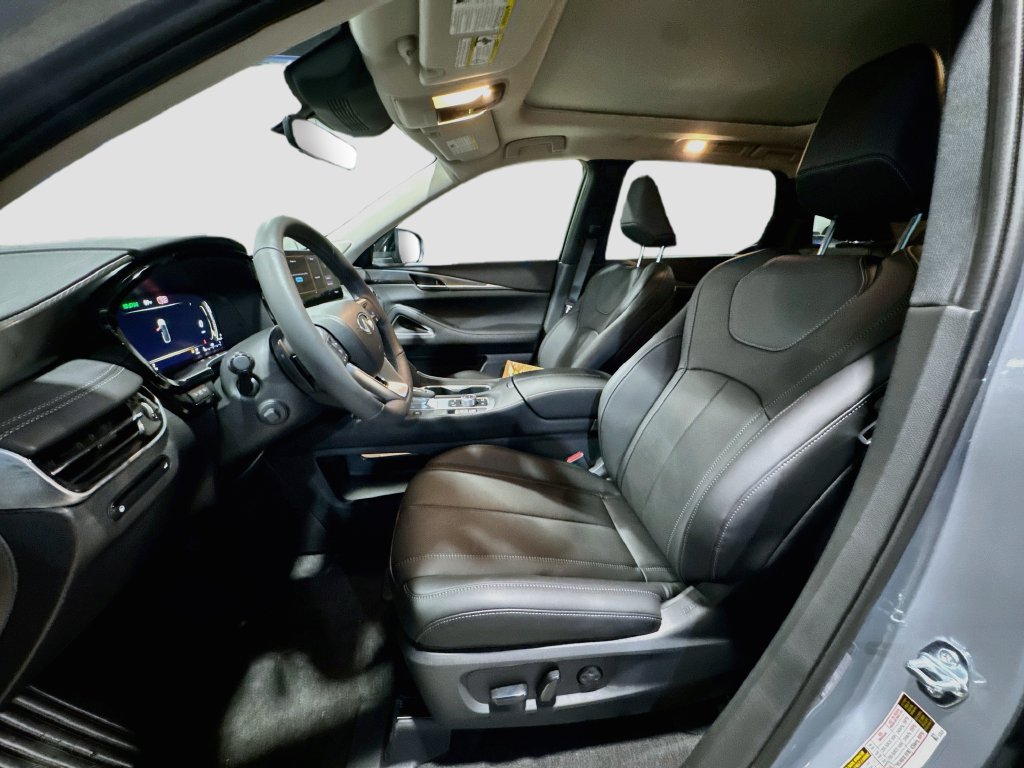 New 2027 INFINITI QX60 Luxe w/ Cargo Package FWD image 22