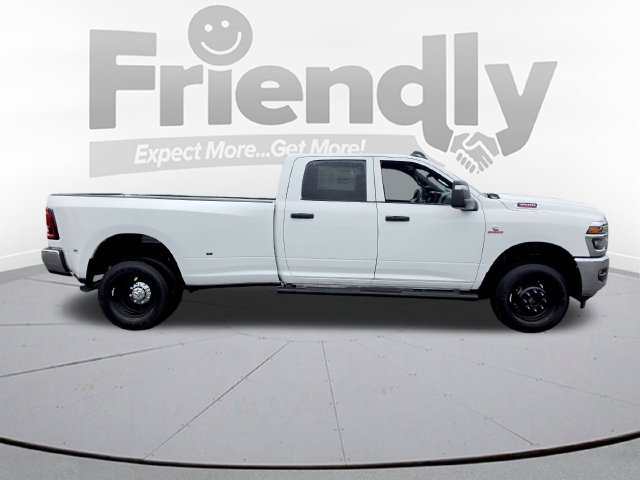 New 2026 RAM 3500 Tradesman AWD/4WD image 4