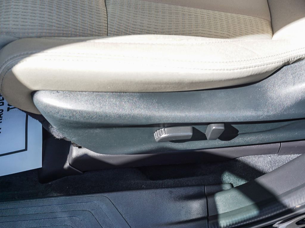 Certified 2025 Subaru Ascent Premium AWD/4WD image 19