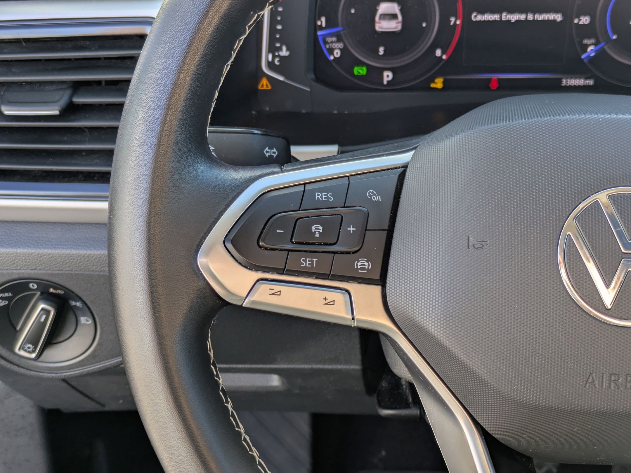 Used 2022 Volkswagen Atlas SE w/ Panoramic Sunroof Package image 21