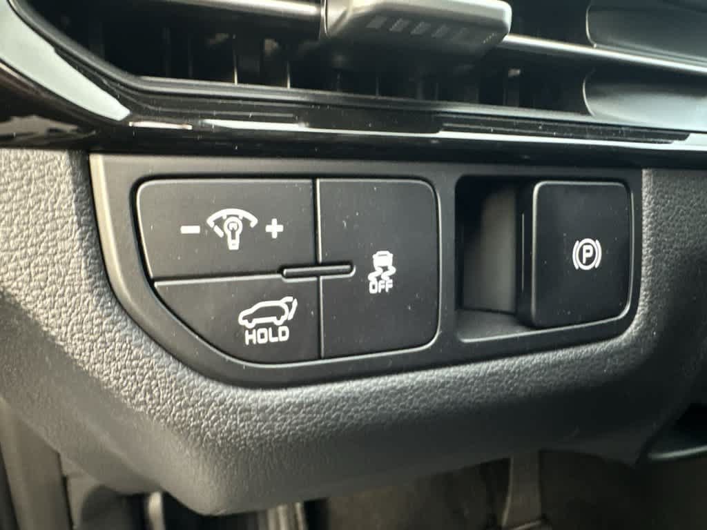 Certified 2026 Kia Sportage SX FWD image 12
