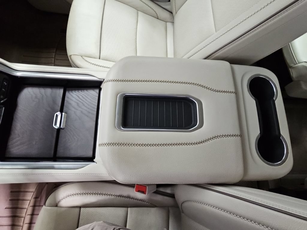 Used 2022 GMC Yukon Denali w/ Advanced Technology Package RWD image 23
