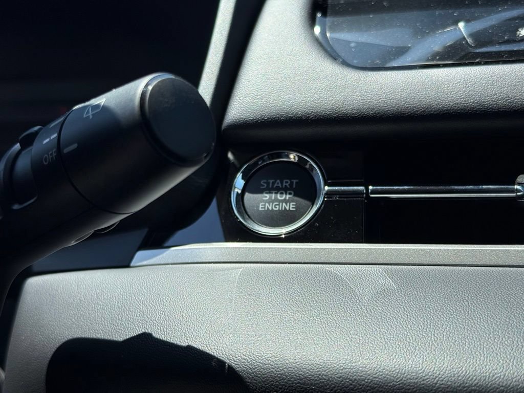 New 2026 Mitsubishi Outlander SE AWD/4WD image 25