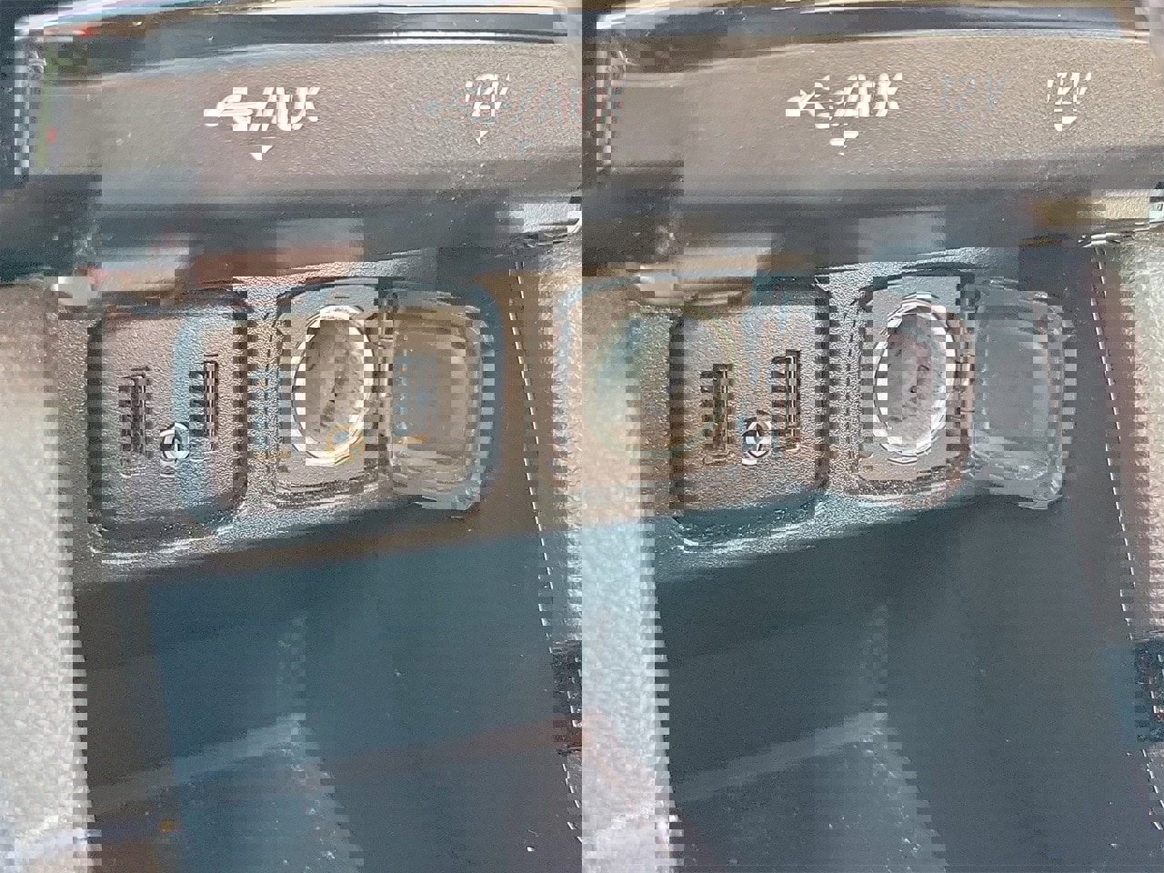 Used 2019 Buick Encore Preferred image 26