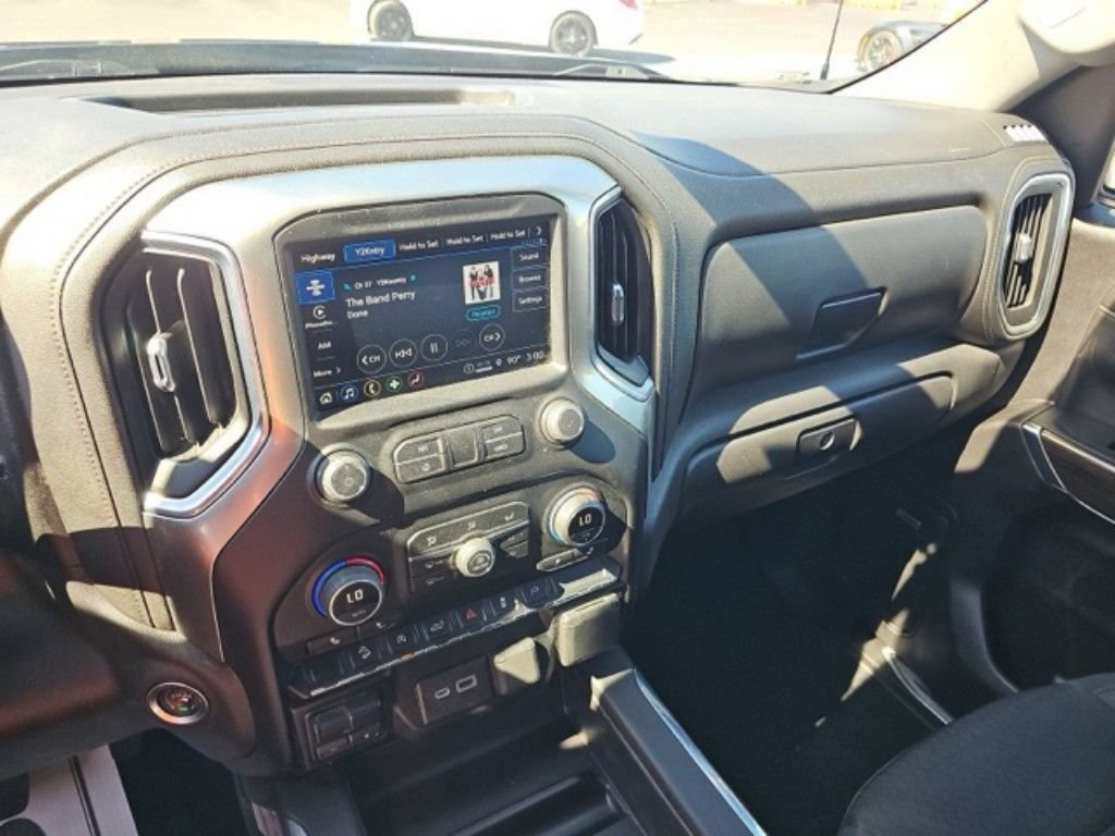 Used 2021 Chevrolet Silverado 1500 RST AWD/4WD image 11