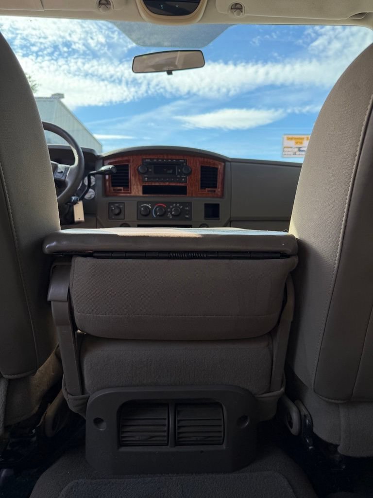 Used 2006 Dodge Ram 3500 Truck SLT AWD/4WD image 19