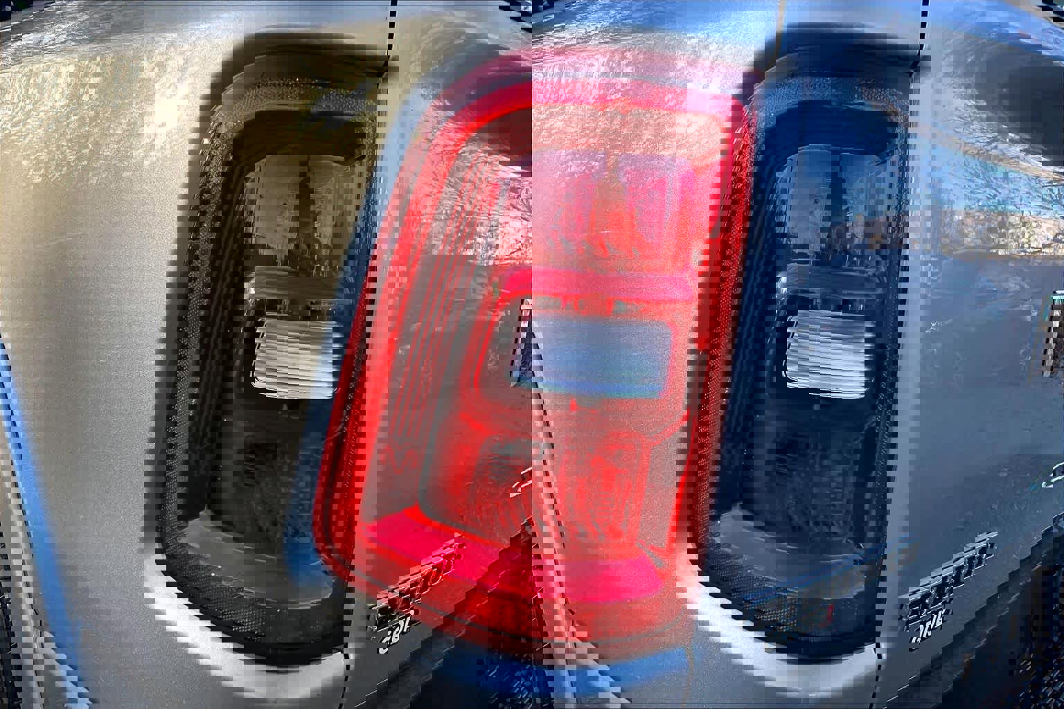 Used 2025 RAM 1500 Big Horn image 25