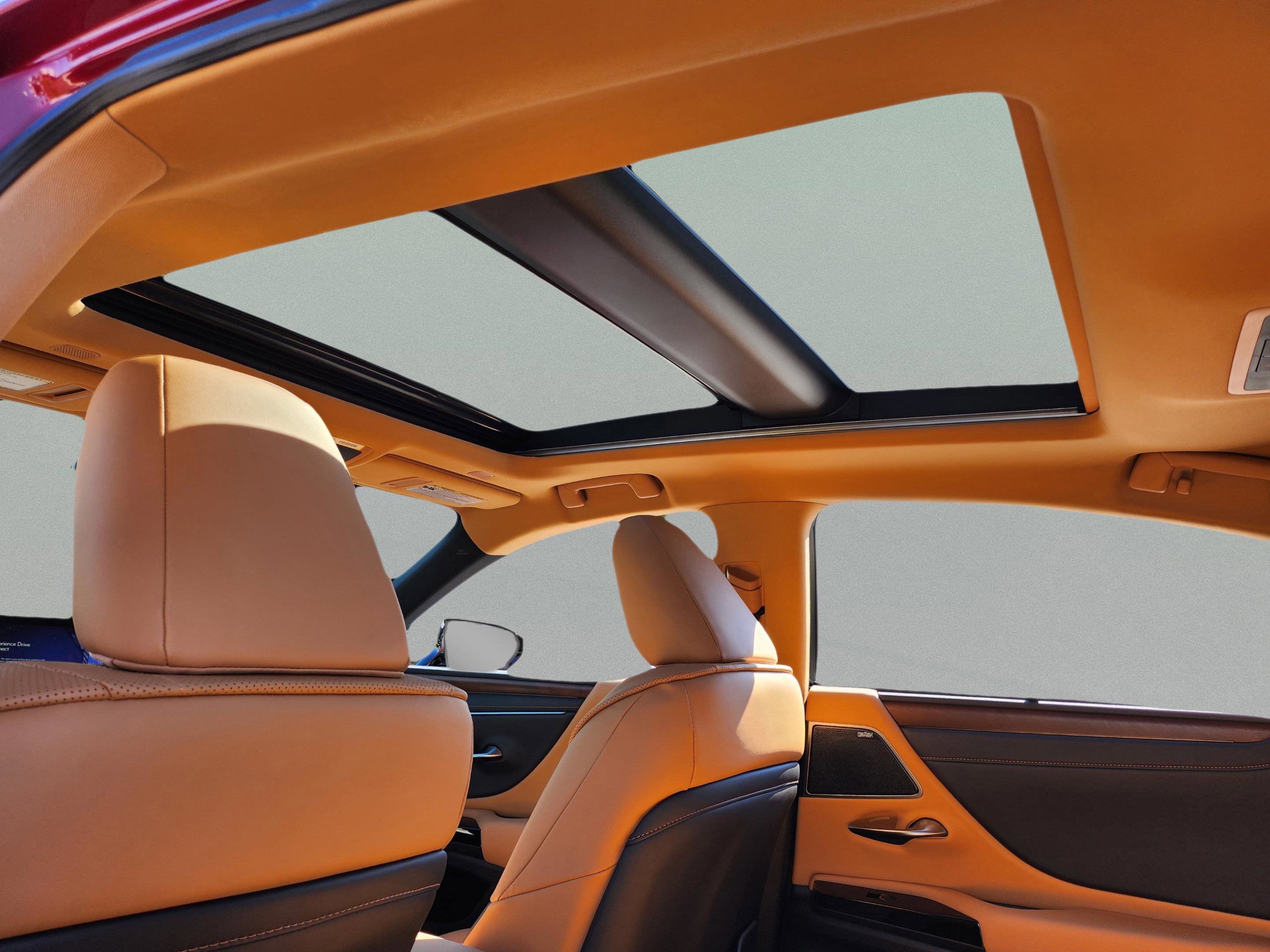 New 2025 Lexus ES 350 Ultra Luxury image 29