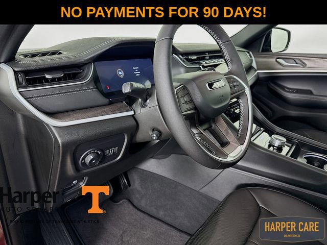 New 2025 Jeep Grand Cherokee Limited w/ Luxury Tech Group II image 11