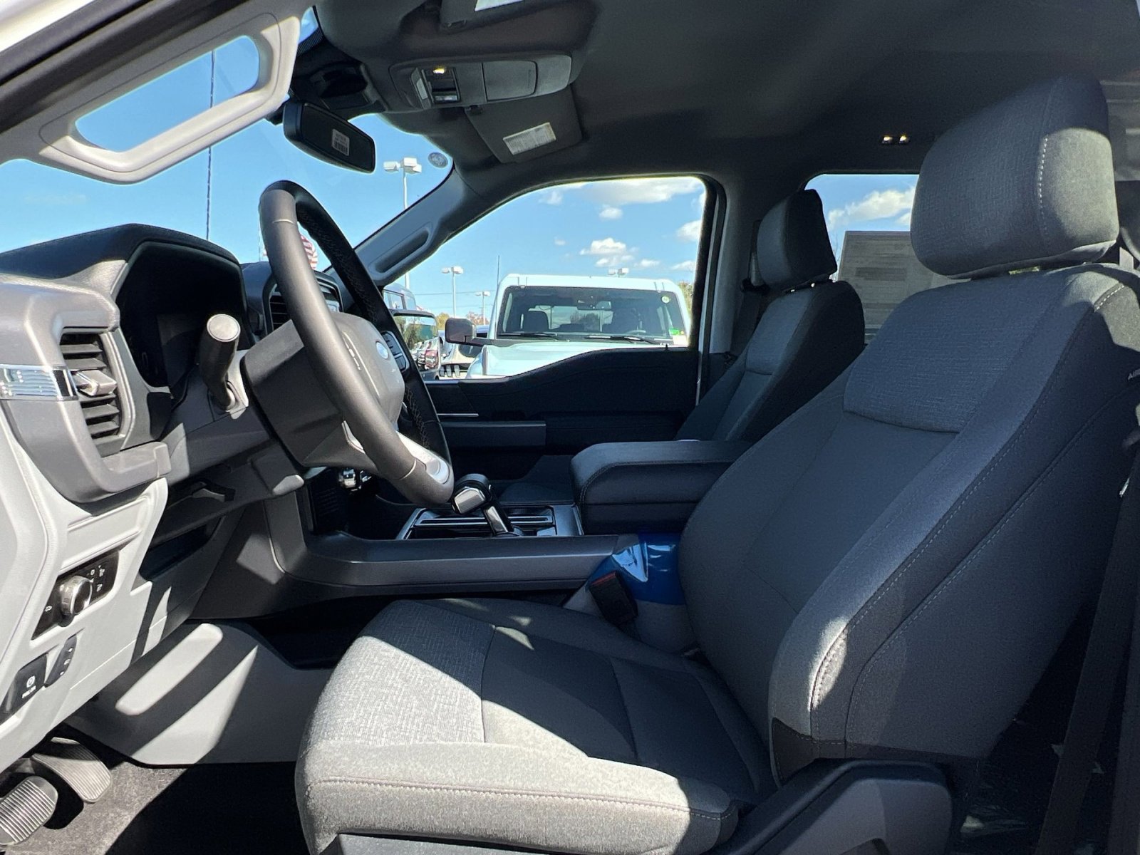 New 2025 Ford F150 Lightning XLT image 13