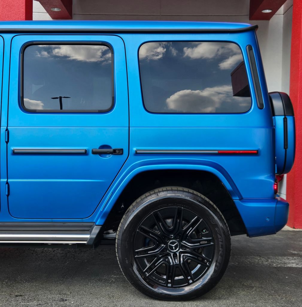 Used 2025 Mercedes-Benz G 580 w/ EQ Technology image 7
